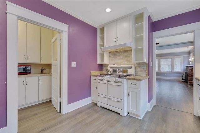 1220 H St, Marysville, CA 95901