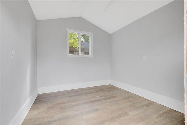 1220 H St, Marysville, CA 95901