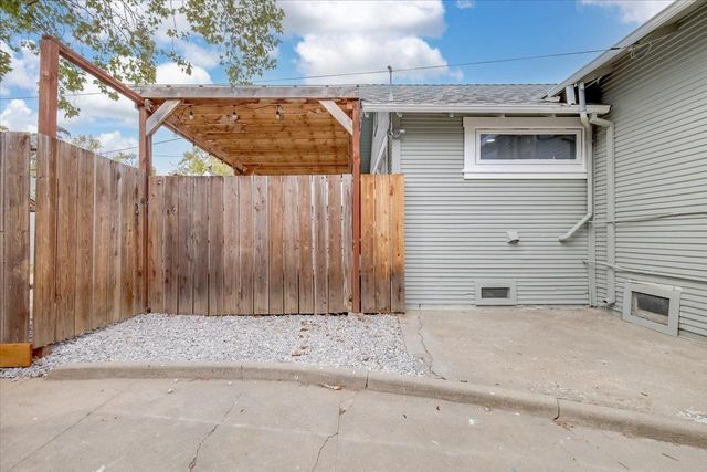 1220 H St, Marysville, CA 95901