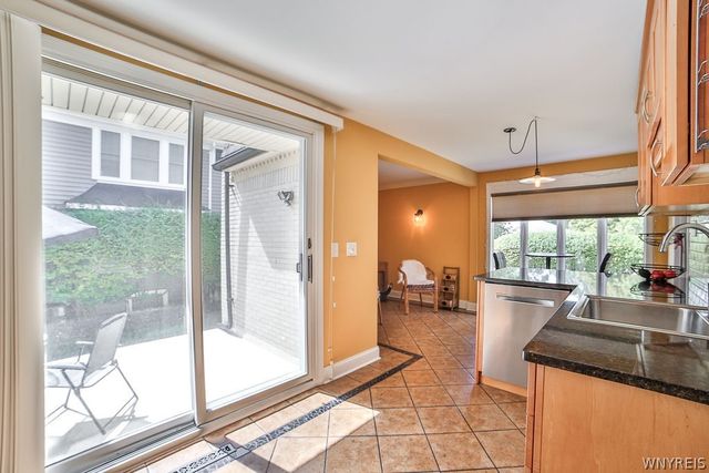 32 Bernhardt Drive 10, Amherst, NY 14226