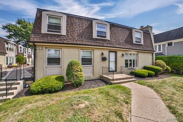 32 Bernhardt Drive 10, Amherst, NY 14226