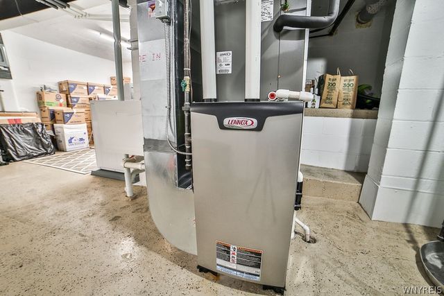 32 Bernhardt Drive 10, Amherst, NY 14226