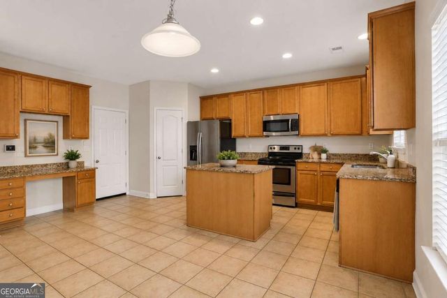 4106 Eldon Drive, Fairburn, GA 30213