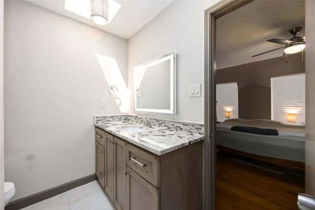 470 N Post Oak Lane 470, Houston, TX 77024