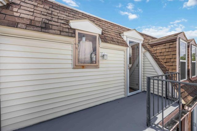 470 N Post Oak Lane 470, Houston, TX 77024
