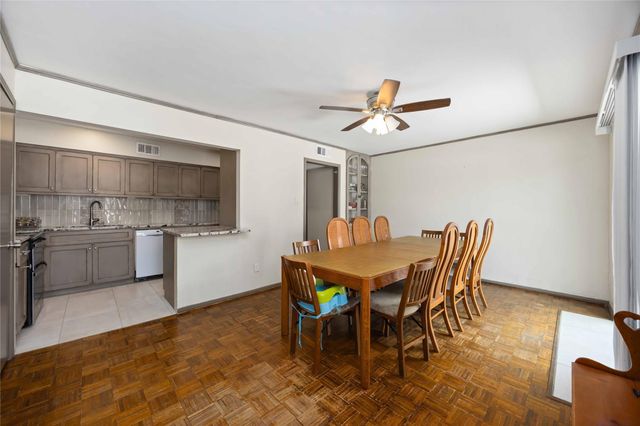 470 N Post Oak Lane 470, Houston, TX 77024
