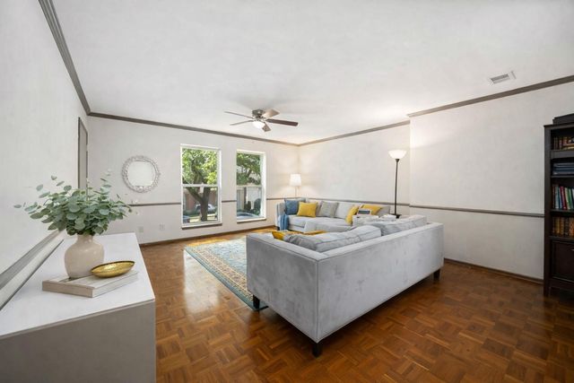 470 N Post Oak Lane 470, Houston, TX 77024