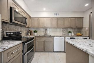 470 N Post Oak Lane 470, Houston, TX 77024