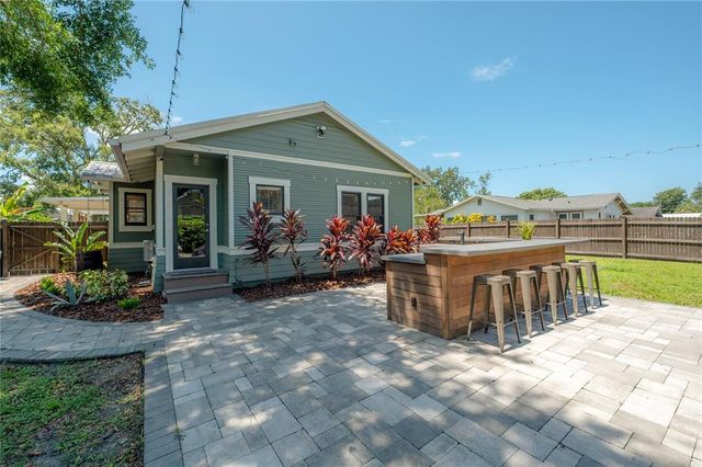 117 W FERN STREET, Tampa, FL 33604