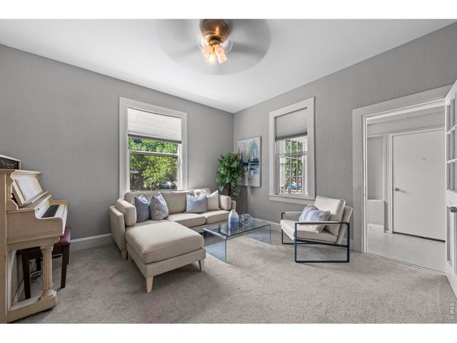 340 Atwood St, Longmont, CO 80501