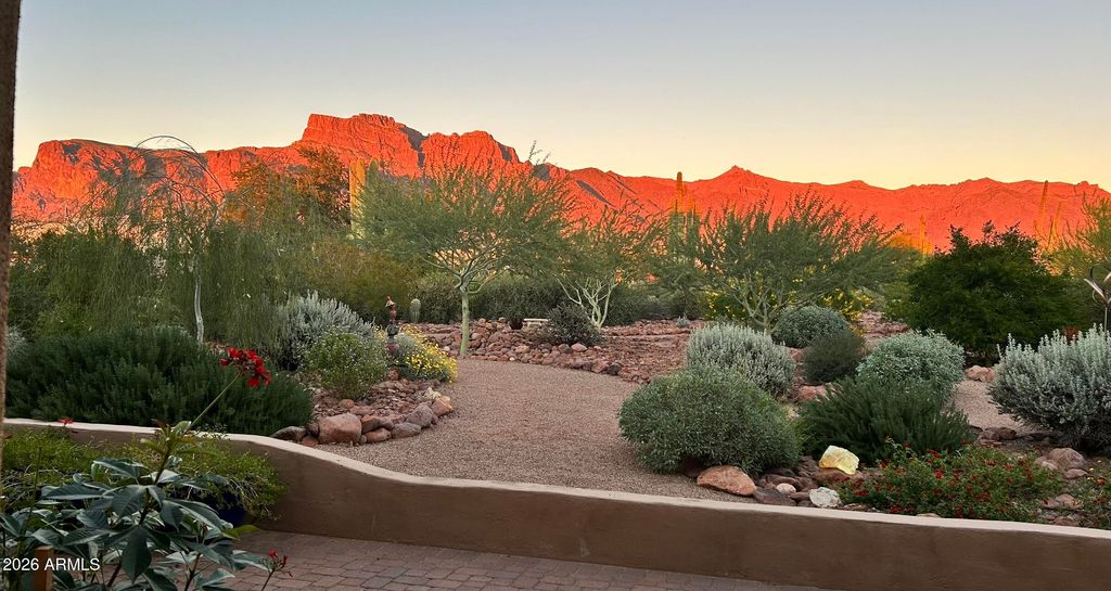 1135 S BROADWAY Lane, Gold Canyon, AZ 85119 — exterior