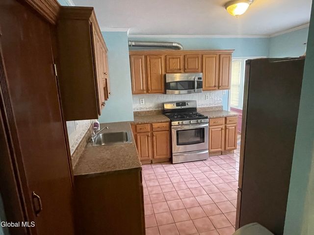 1328 Dewitt Street, Schenectady, NY 12303