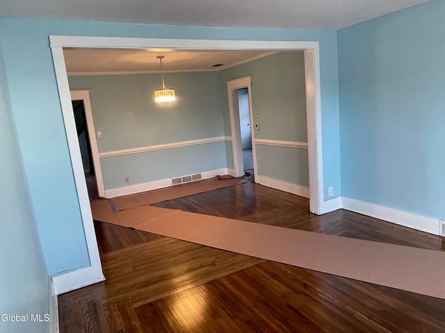 1328 Dewitt Street, Schenectady, NY 12303