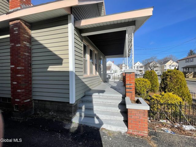 1328 Dewitt Street, Schenectady, NY 12303