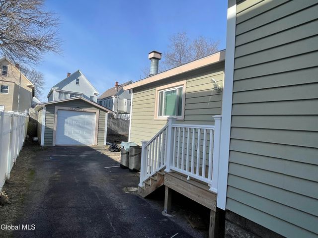 1328 Dewitt Street, Schenectady, NY 12303