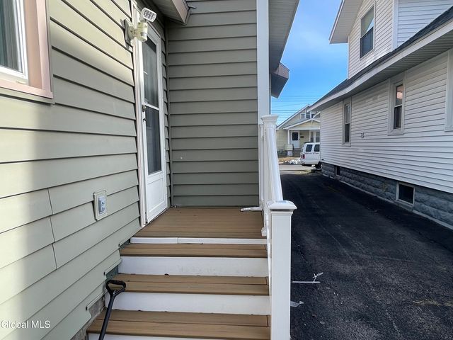 1328 Dewitt Street, Schenectady, NY 12303