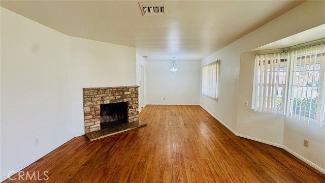 3160 Terrel Court, Bakersfield, CA 93304