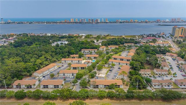 418 BANANA CAY DRIVE E, Daytona Beach, FL 32119