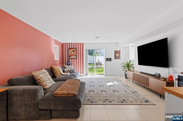 1603 71st Street, North Bergen, NJ 07047
