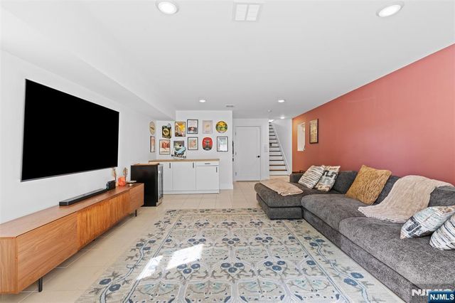 1603 71st Street, North Bergen, NJ 07047