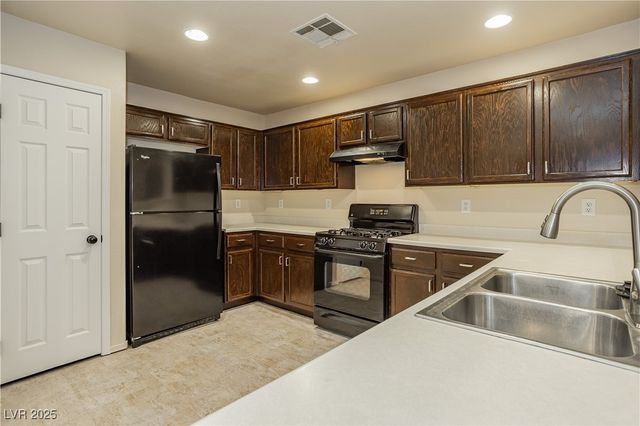 3917 Bayamon Street, Las Vegas, NV 89129