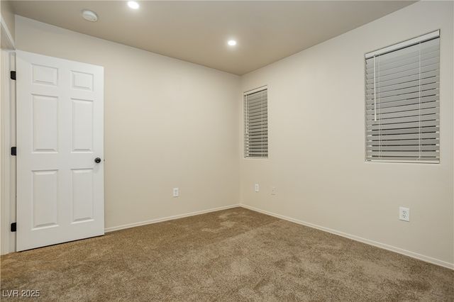 3917 Bayamon Street, Las Vegas, NV 89129