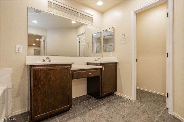 3917 Bayamon Street, Las Vegas, NV 89129