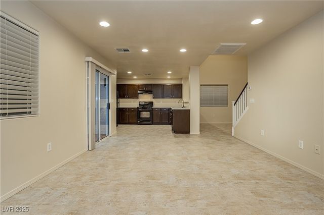 3917 Bayamon Street, Las Vegas, NV 89129