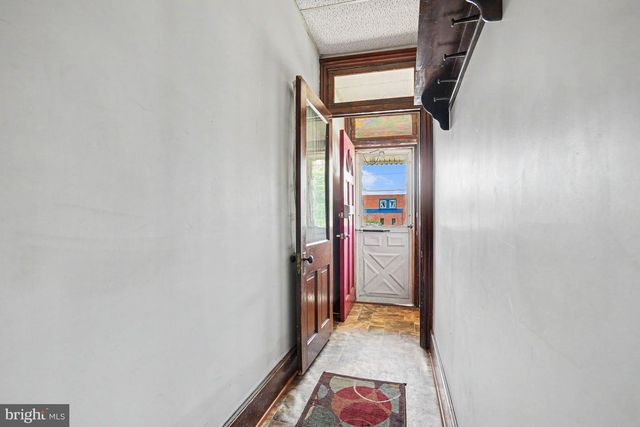 104 MILLERS LN, Harrisburg, PA 17110