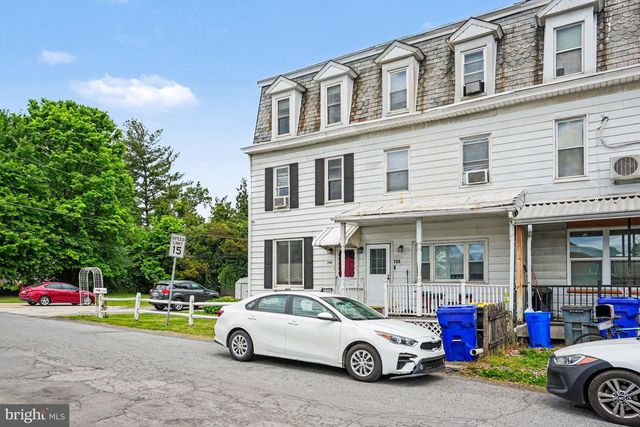 104 MILLERS LN, Harrisburg, PA 17110
