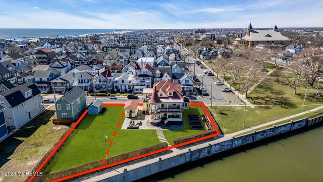 24 Lake Avenue, Ocean Grove, NJ 07756