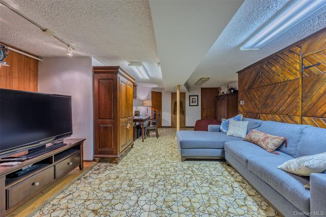 3553 12th Avenue, Brooklyn, NY 11218