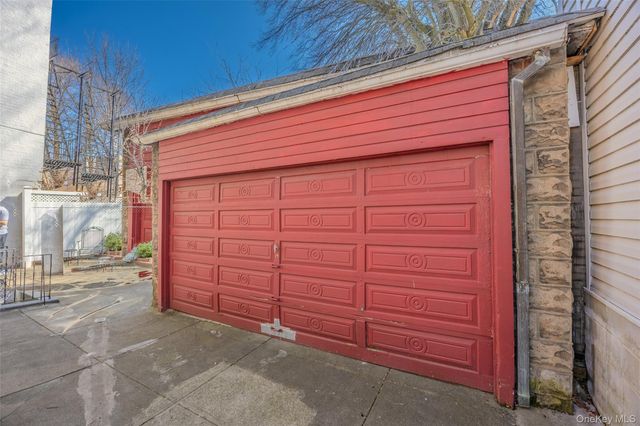 3553 12th Avenue, Brooklyn, NY 11218