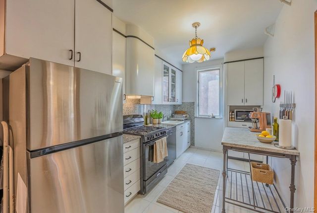 3553 12th Avenue, Brooklyn, NY 11218