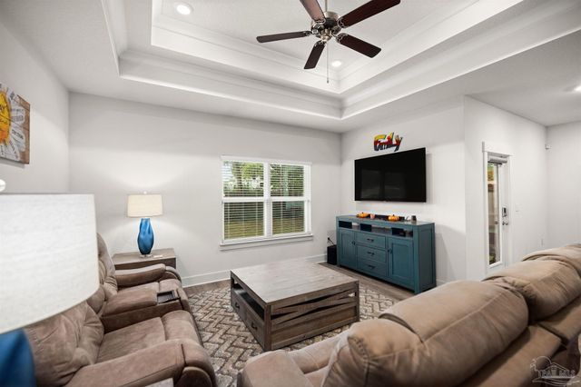 1997 Noleka Ct, Navarre, FL 32566