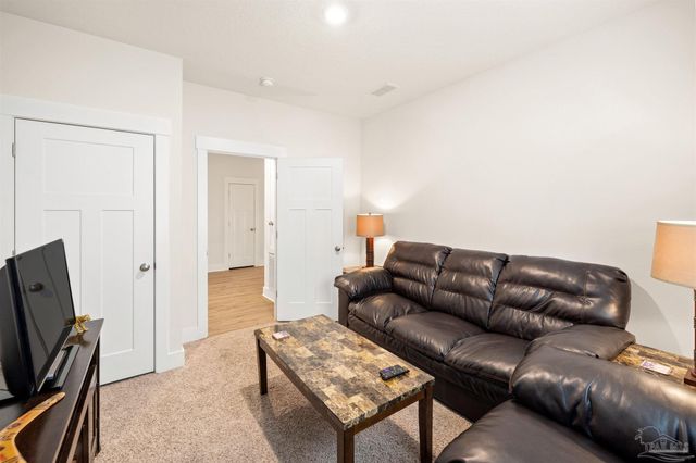 1997 Noleka Ct, Navarre, FL 32566