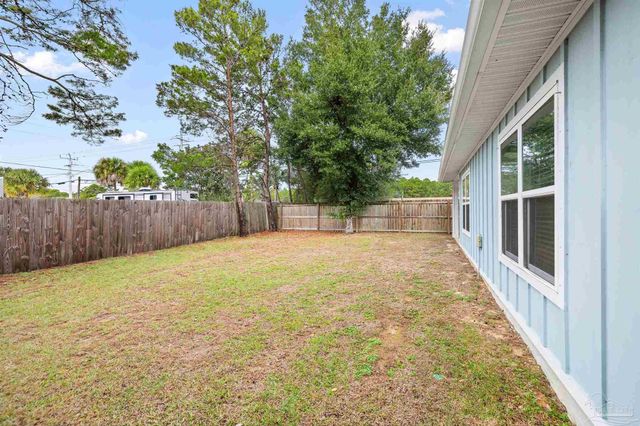 1997 Noleka Ct, Navarre, FL 32566