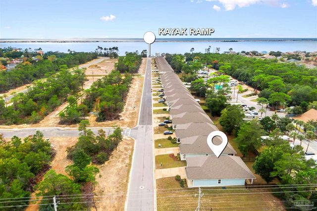 1997 Noleka Ct, Navarre, FL 32566