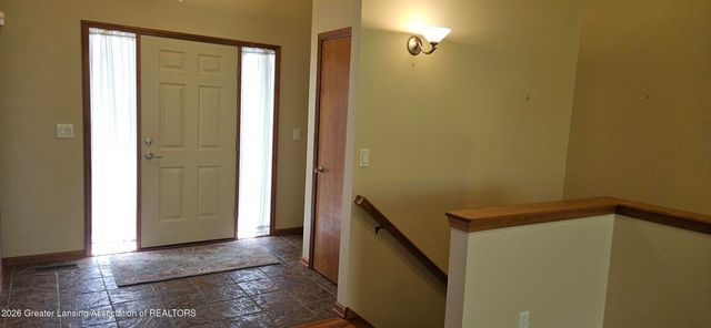 2353 Sapphire Lane, East Lansing, MI 48823