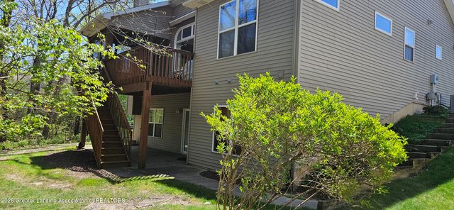 2353 Sapphire Lane, East Lansing, MI 48823