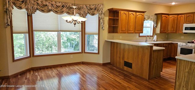 2353 Sapphire Lane, East Lansing, MI 48823