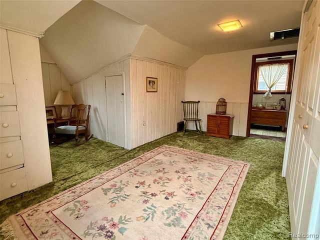 9900 Cranston Street, Livonia, MI 48150