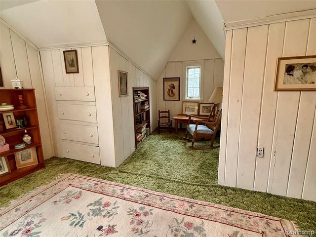 9900 Cranston Street, Livonia, MI 48150