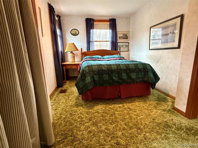 9900 Cranston Street, Livonia, MI 48150