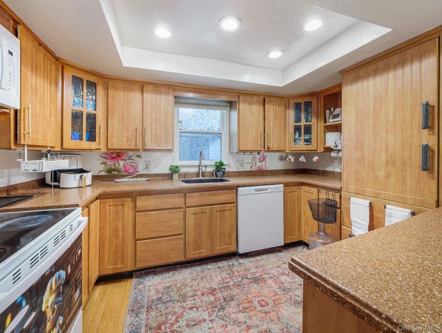 4 Lambros Drive, Monroe, NY 10950