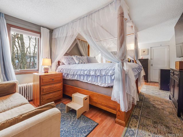 4 Lambros Drive, Monroe, NY 10950