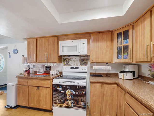 4 Lambros Drive, Monroe, NY 10950