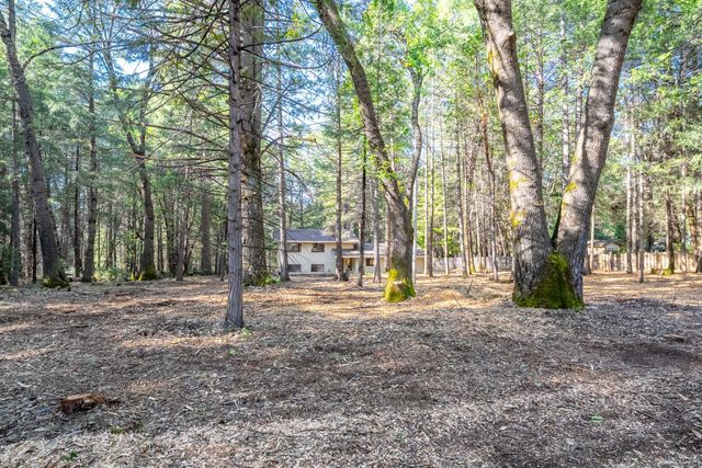 22945 Foresthill Rd, Foresthill, CA 95631