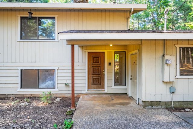 22945 Foresthill Rd, Foresthill, CA 95631