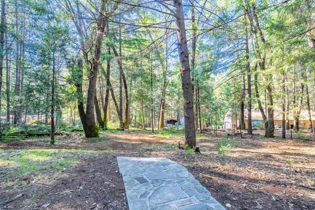22945 Foresthill Rd, Foresthill, CA 95631